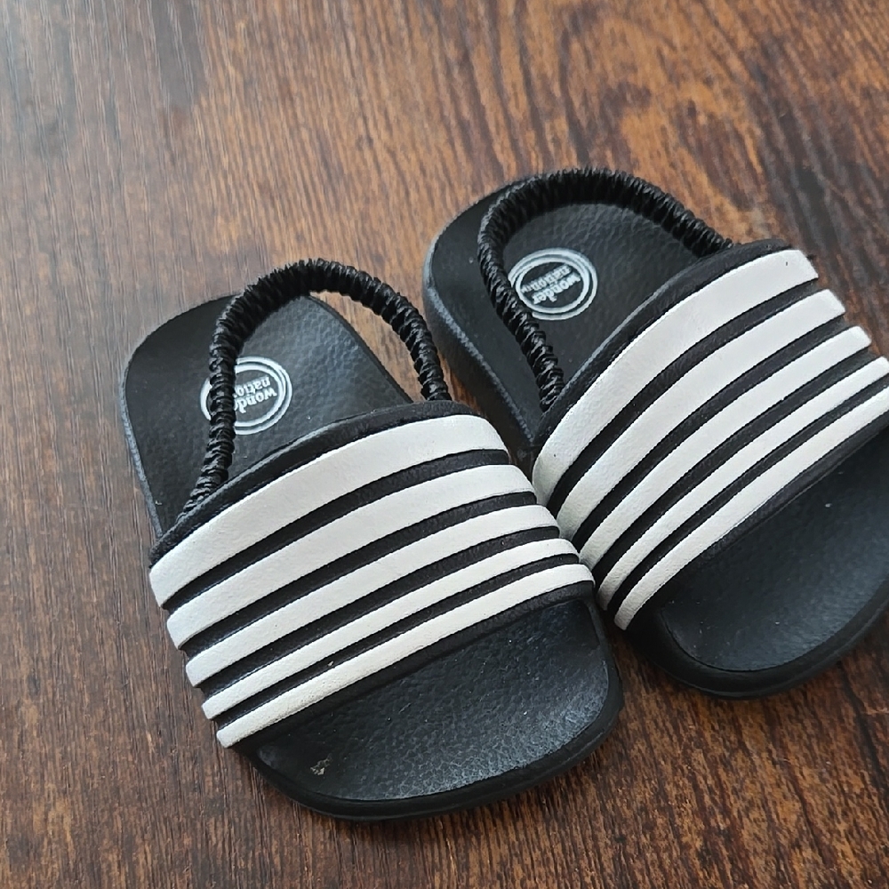 Wonder Nation Black and White Striped Sandals
